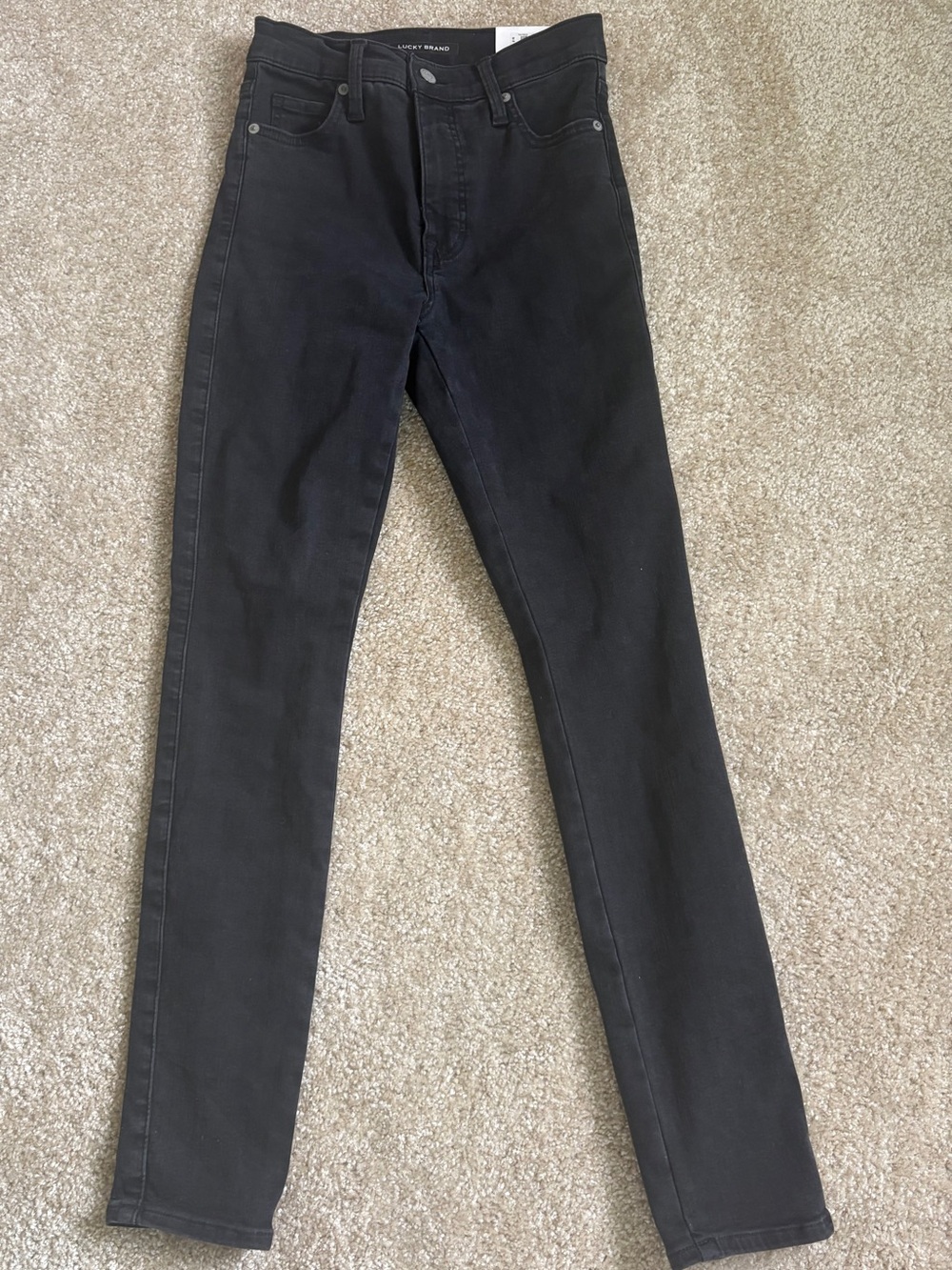 Black skinny jeans